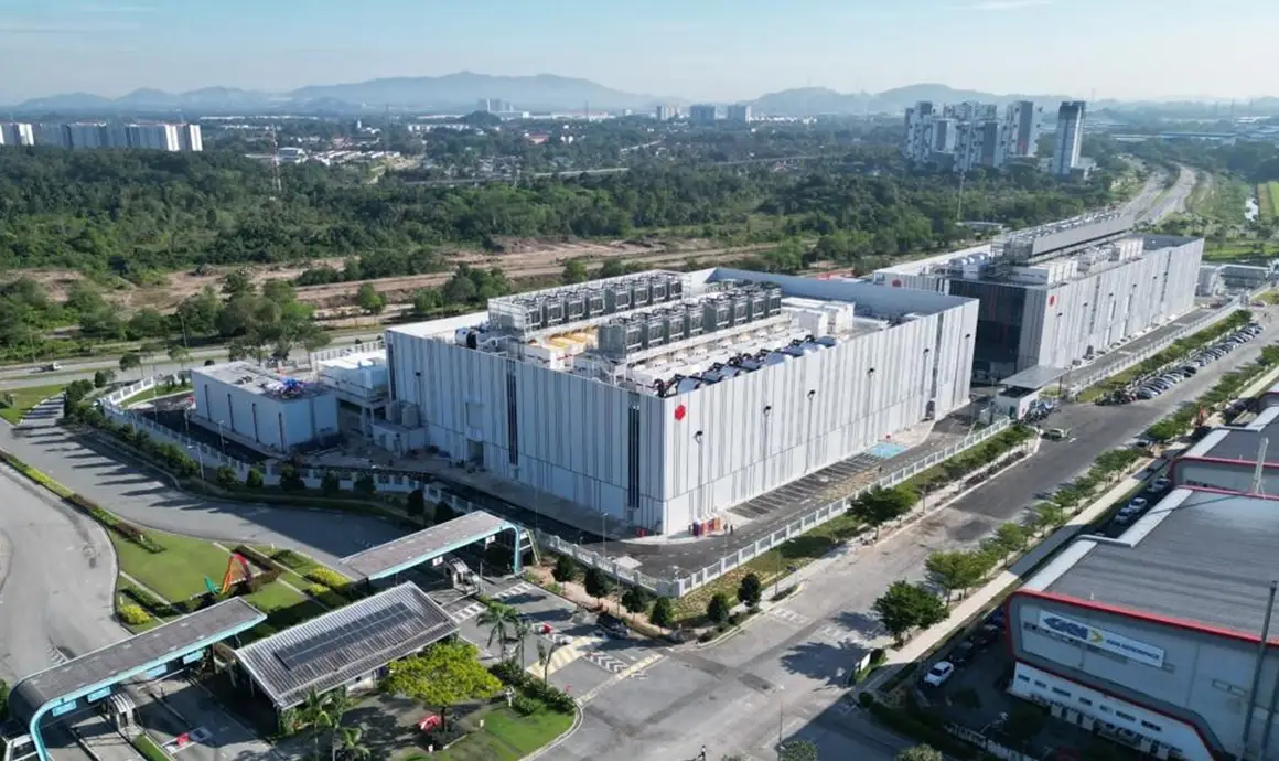 Malaysia's Data Center Market Booms, Driving Surge in Cleanroom Demand
